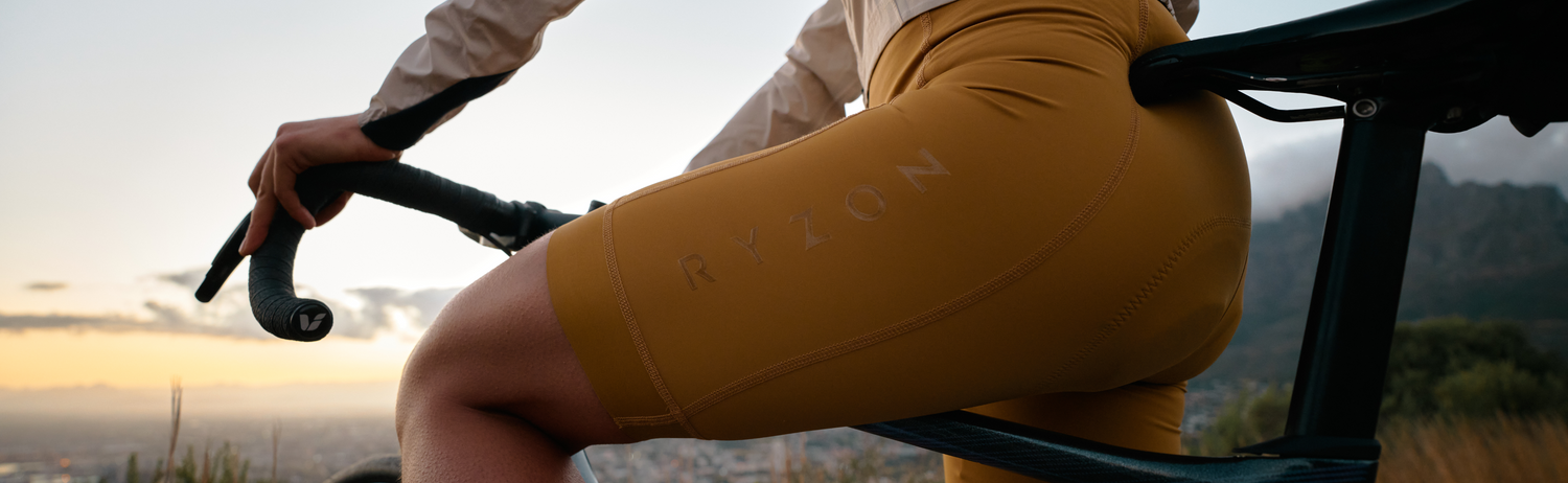 Signature Cycling Bib Shorts Women