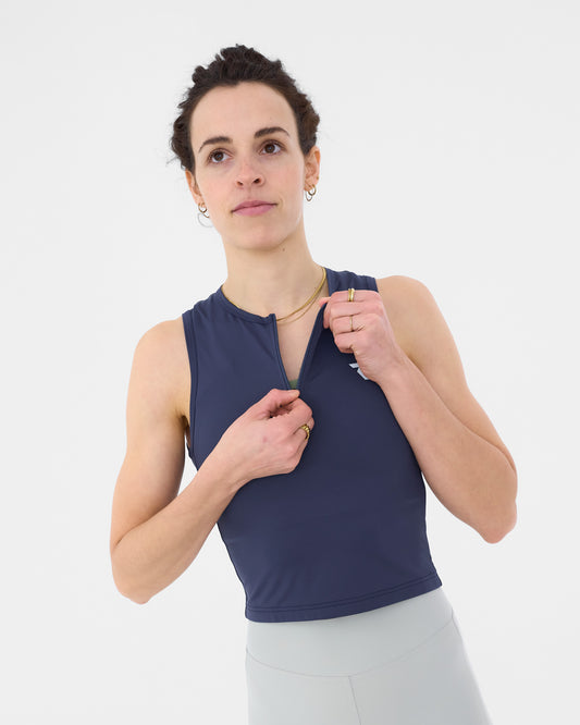 Vela Cycling Cropped Top Women