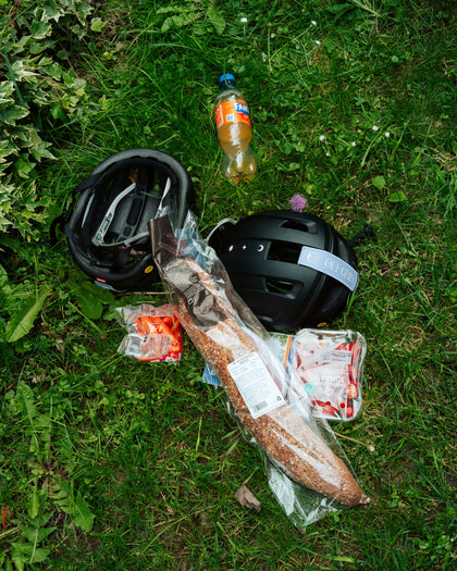 Lookbook Off Grid RYZON x POC Omne Ultra MIPS Gravel Cycling Helmet 9