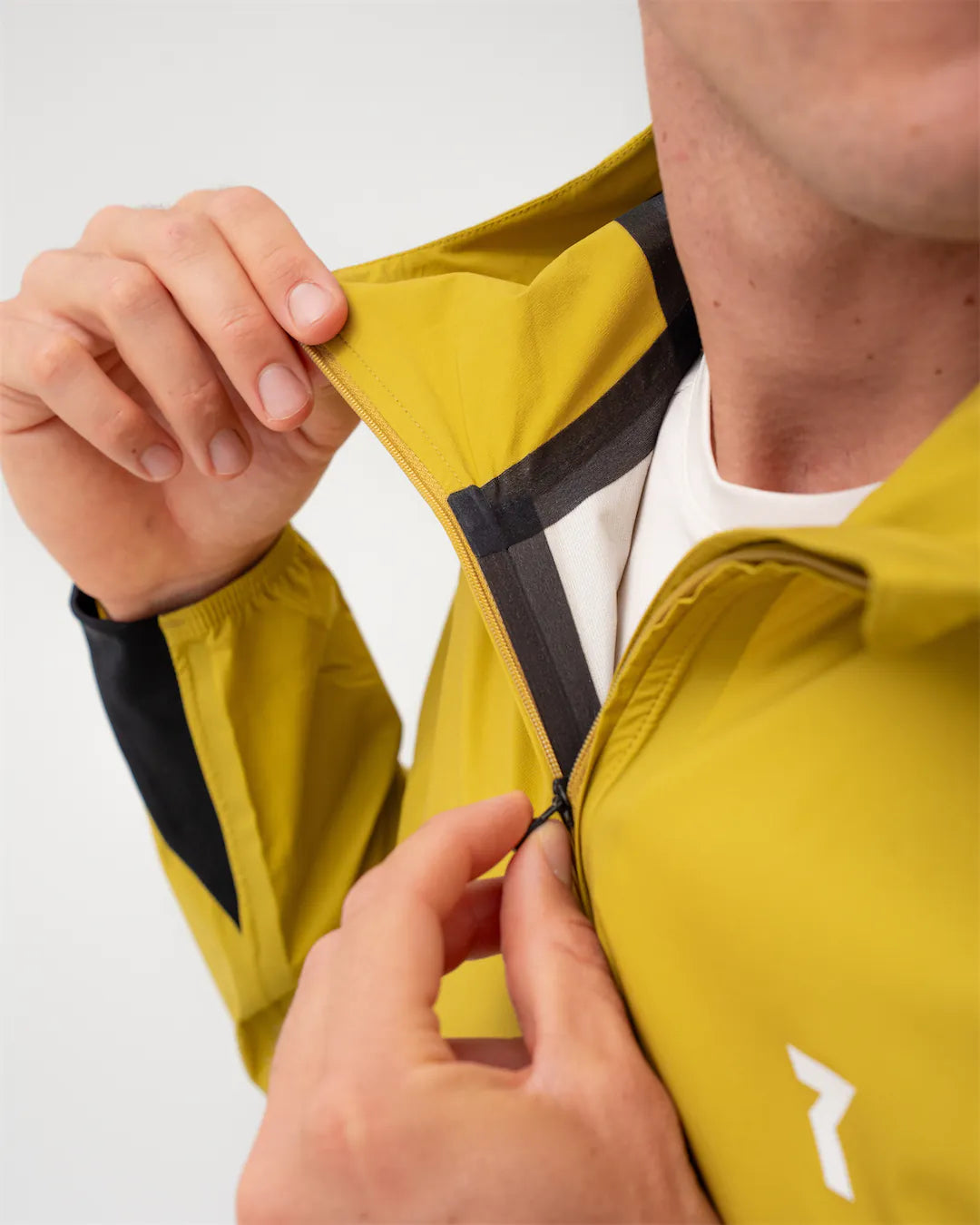 Phantom Athletic Rain Jacket Men