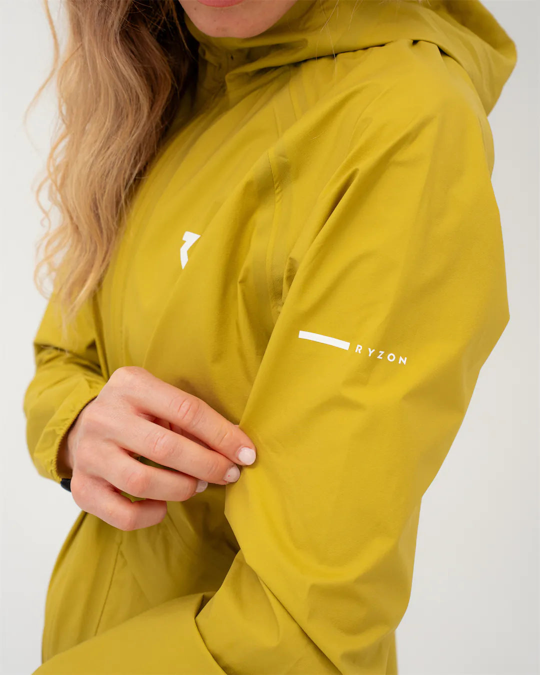 Phantom Athletic Rain Jacket Women