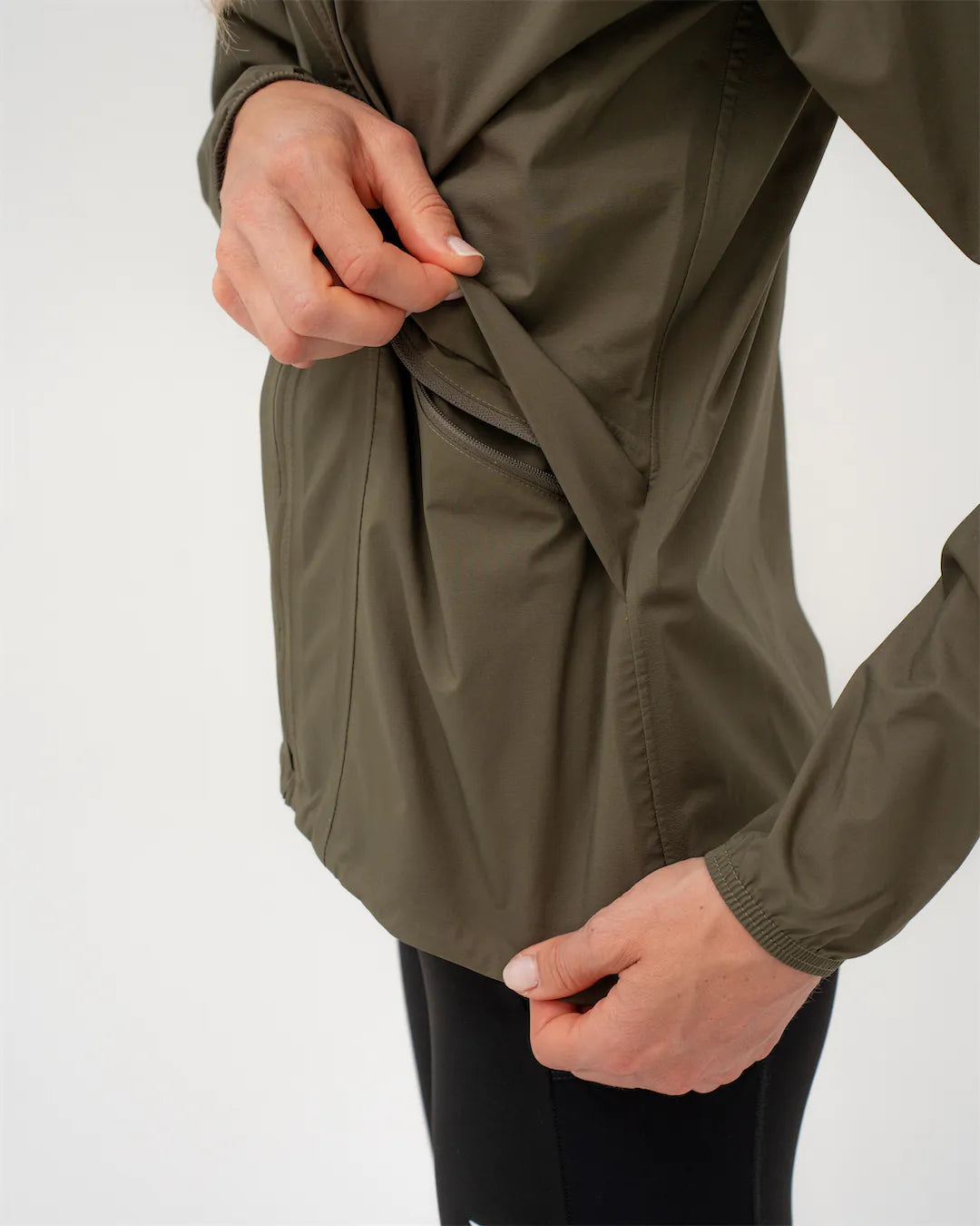 Phantom Athletic Rain Jacket Women