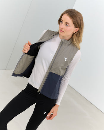 Lookbook Phantom Running Insulated Vest Women 84
