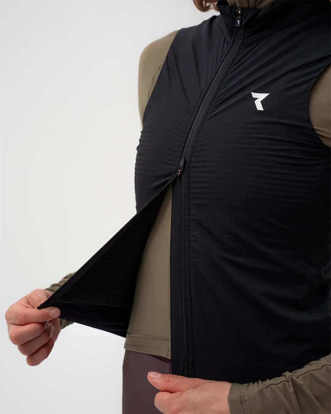 Signature Cycling Insulated Gilet Women