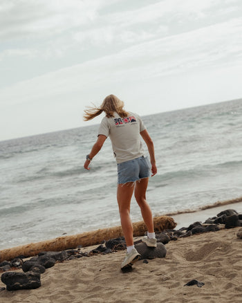 Lookbook Big Island T-Shirt Women 7