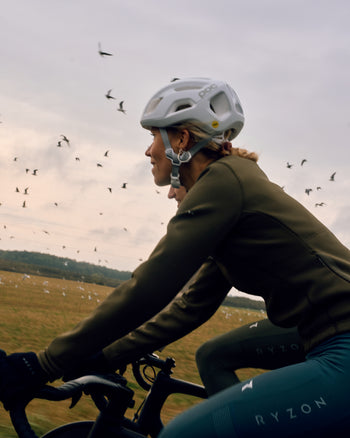 Lookbook Signature Cycling Thermal Jacket Women 28