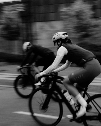 Lookbook Signature Cycling Gilet Women 25