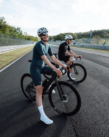 Lookbook Venom Cycling Bib Shorts Women 26