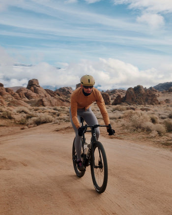 Lookbook Signature Cycling Wind Jacket Men 1st Generation 42