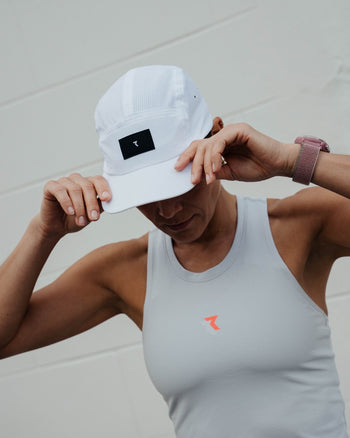 Lookbook Aura Performance Light Cap 13