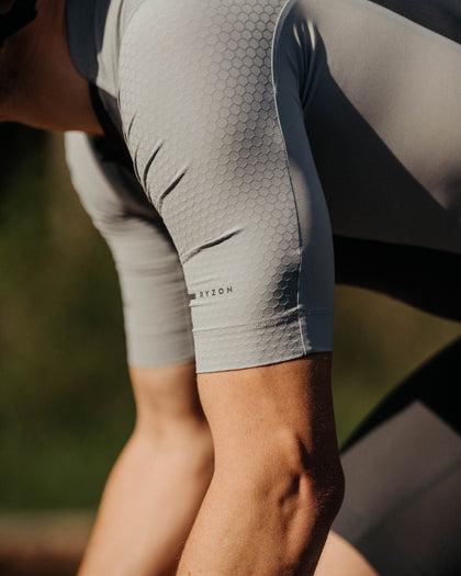 Lookbook Myth Triathlon Aero Sleeve Suit Men 27