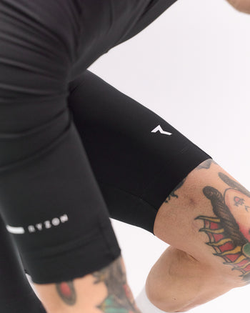 Lookbook Signature Cycling Suit Men 35