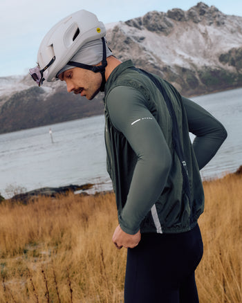 Lookbook Signature Cycling Gilet Men 49