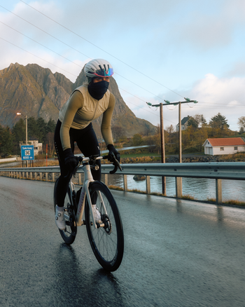 Lookbook Vela Cycling Thermal Bib Tights Women 11